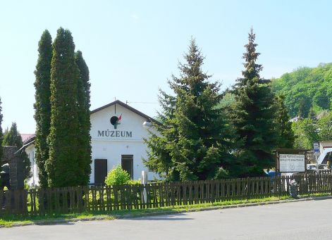epulet.jpg